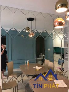 Những mẫu gương trang trí Long An cho phòng ăn thêm bắt mắt 4
