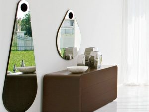 Sự hấp dẫn không thể chối từ của gương trang trí Quận 1 cho phòng tắm 2